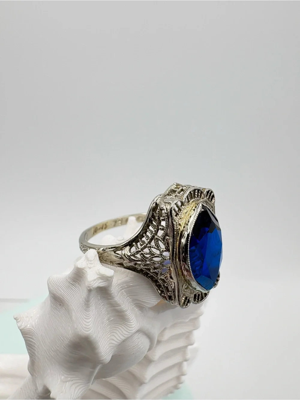 1920’s Art Deco 14K Gold Genuine Sapphire Gemstone Posey Engagement Ring Sz 5.5